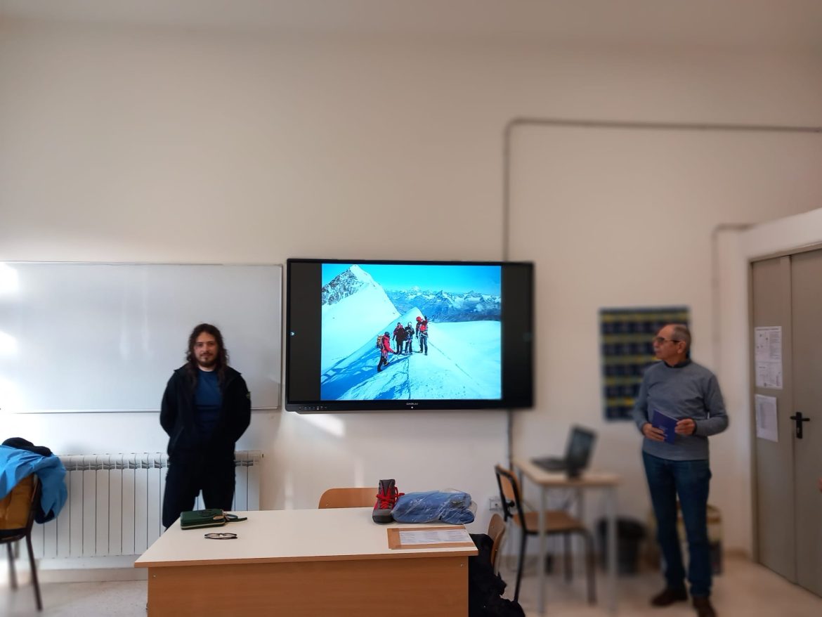 Il CAI SBT si presenta all’IIS A.Guastaferro SBT