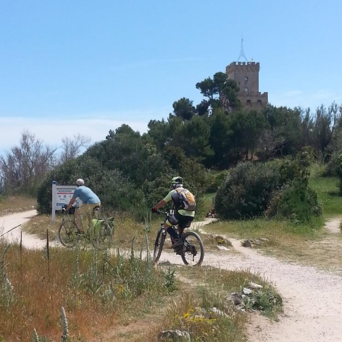 Domenica 12 maggio 2024 – La Torre di Cerrano per la Ciclovia Adriatica – CICLOESCURSIONE