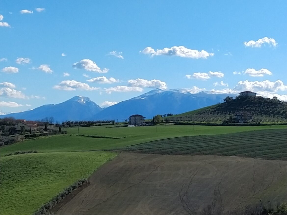 Domenica 27 aprile 2025 – Anello Scordella-San Filippo *Attività Sentieristica*